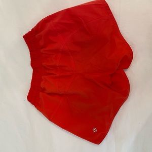 Lululemon tracker shorts